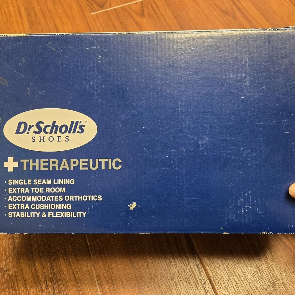 Dr. Scholls Theraputic Shoes Size 7/8 EEE - NEW